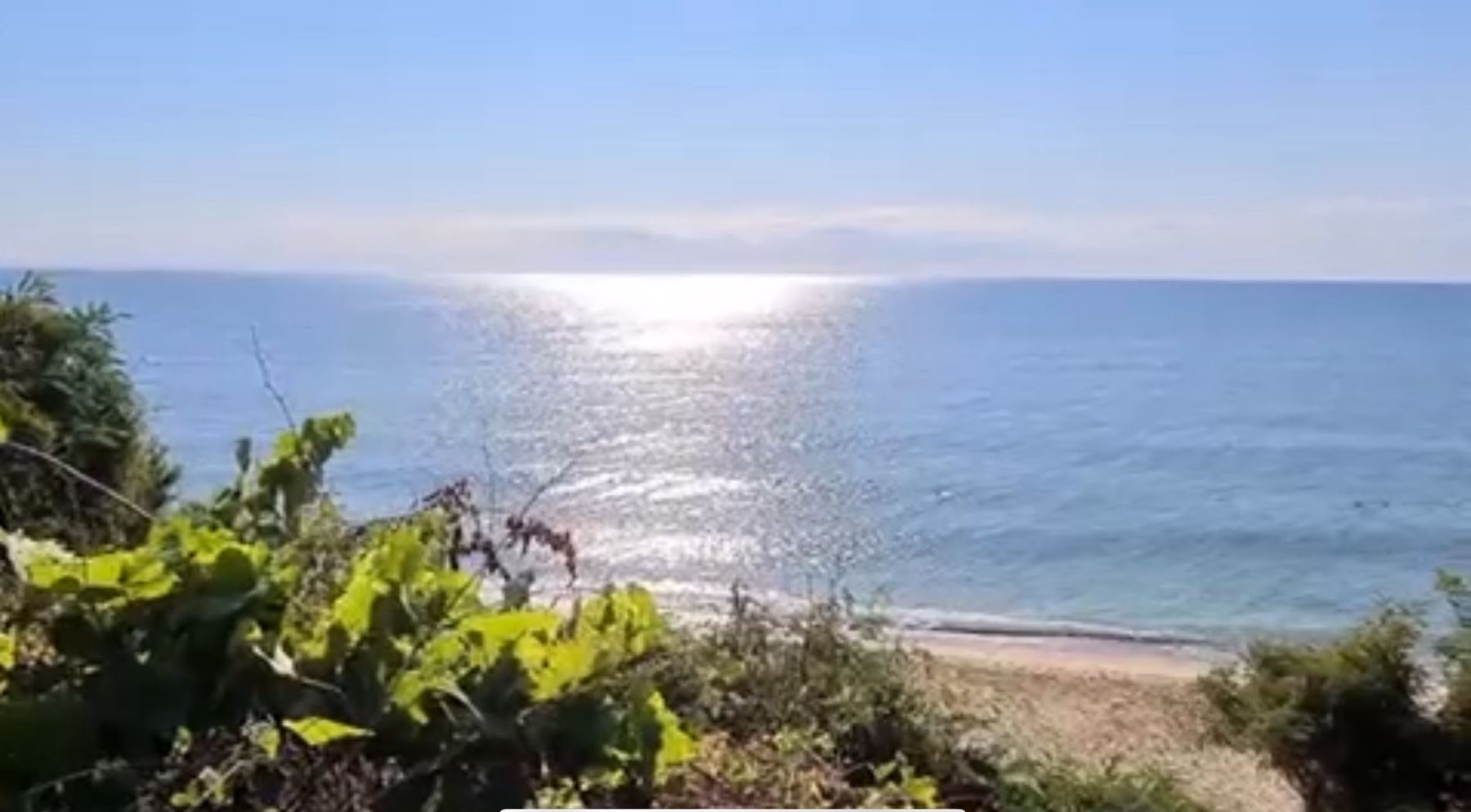ПАРЦЕЛ НА ПЪРВА ЛИНИЯ КАБАКУМ С МОРСКА ГЛЕДКА 