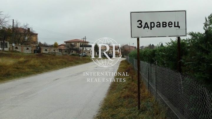 Парцел с ПУП в с