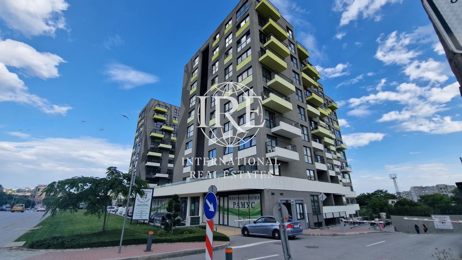 Обзаведен двустаен апартамент в кв