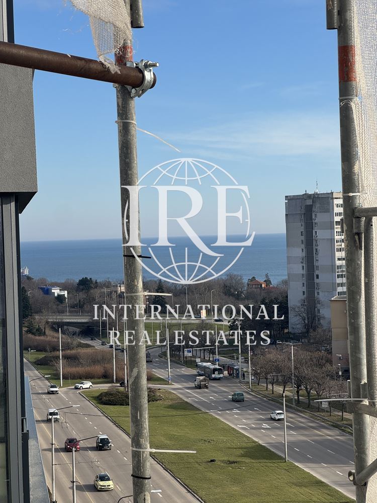 ЕКСКЛУЗИВНО ТРИСТАЕН С МОРСКА ПАНОРАМА КВ