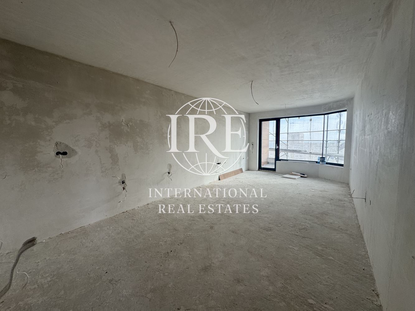 Тристаен апартамент в нова сграда пред АКТ16 кв БРИЗ-4