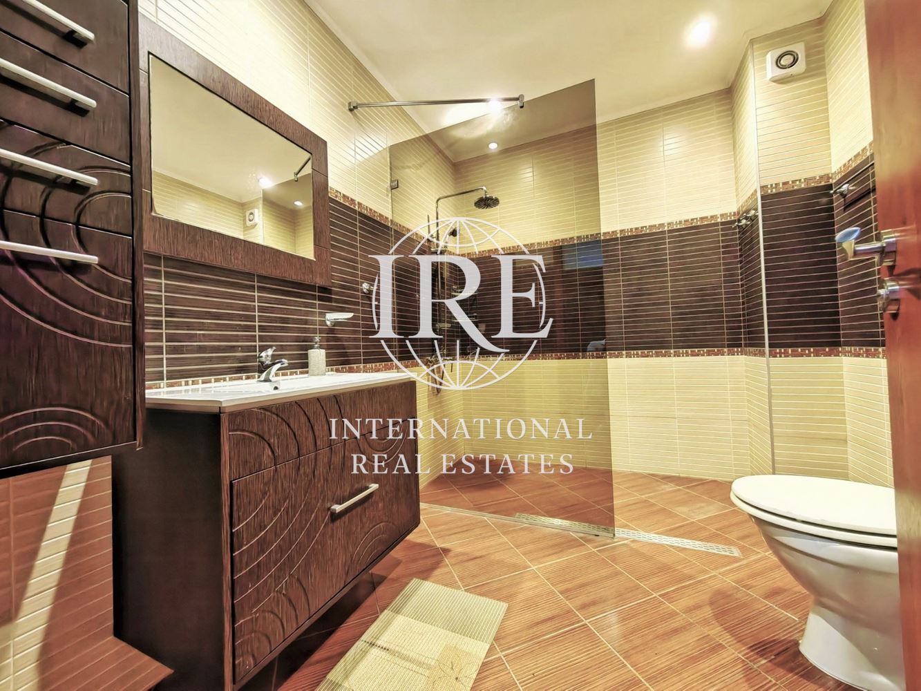 Забележителен имот в тоскански стил на брега на морето! Спираща дъха 180 градусова панорама море! Живописна природа! Екологично чист район!-11