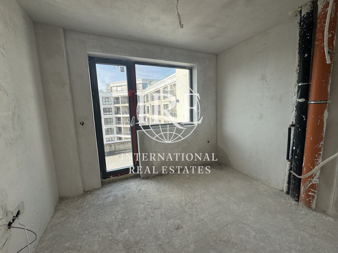 Тристаен апартамент в нова сграда пред АКТ16 кв БРИЗ-9