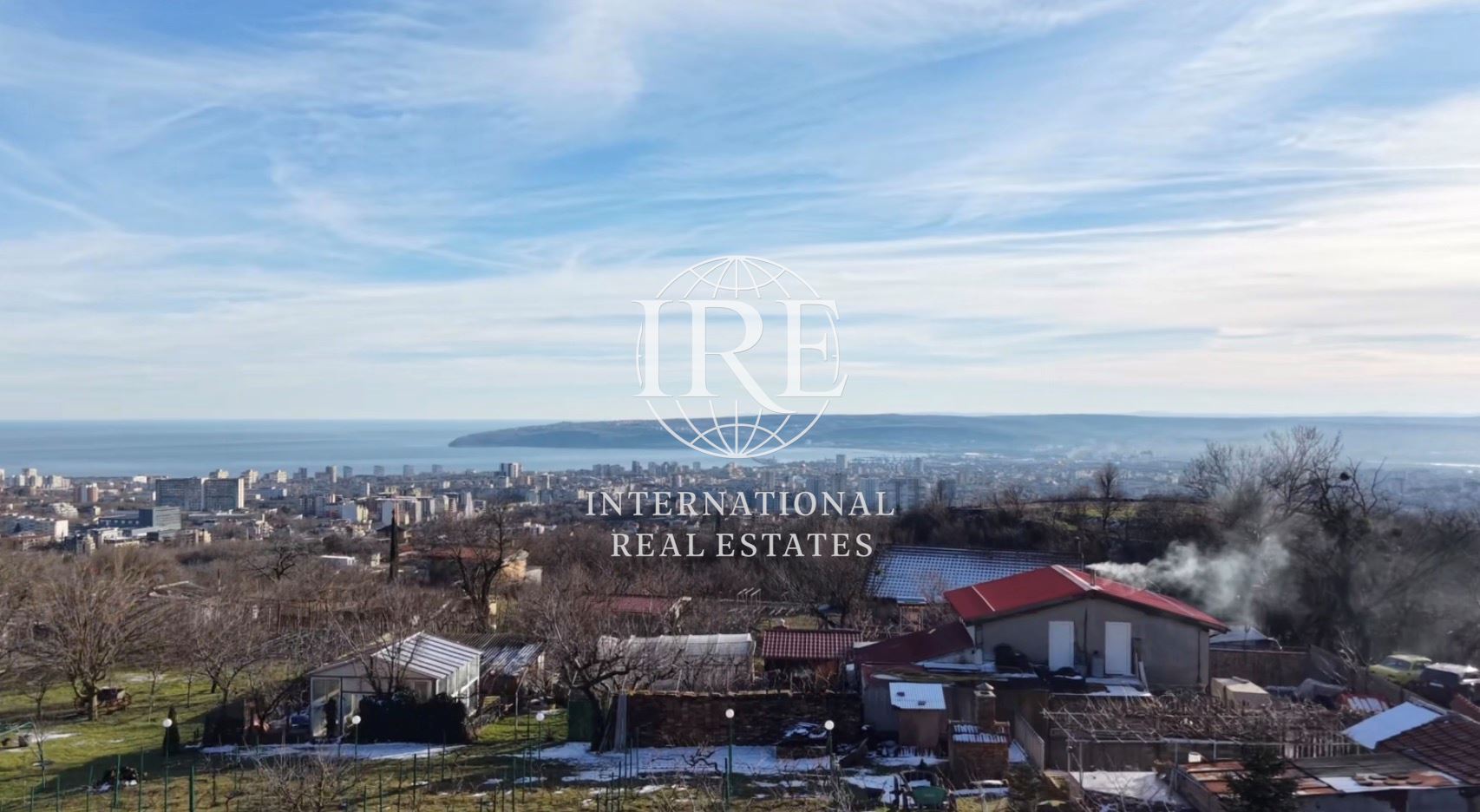 КЪЩА с ВЕЧНА ПАНОРАМА КВ