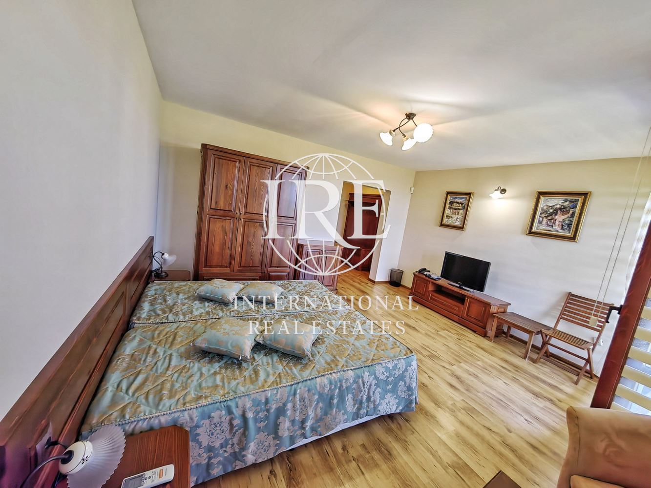 Забележителен имот в тоскански стил на брега на морето! Спираща дъха 180 градусова панорама море! Живописна природа! Екологично чист район!-14