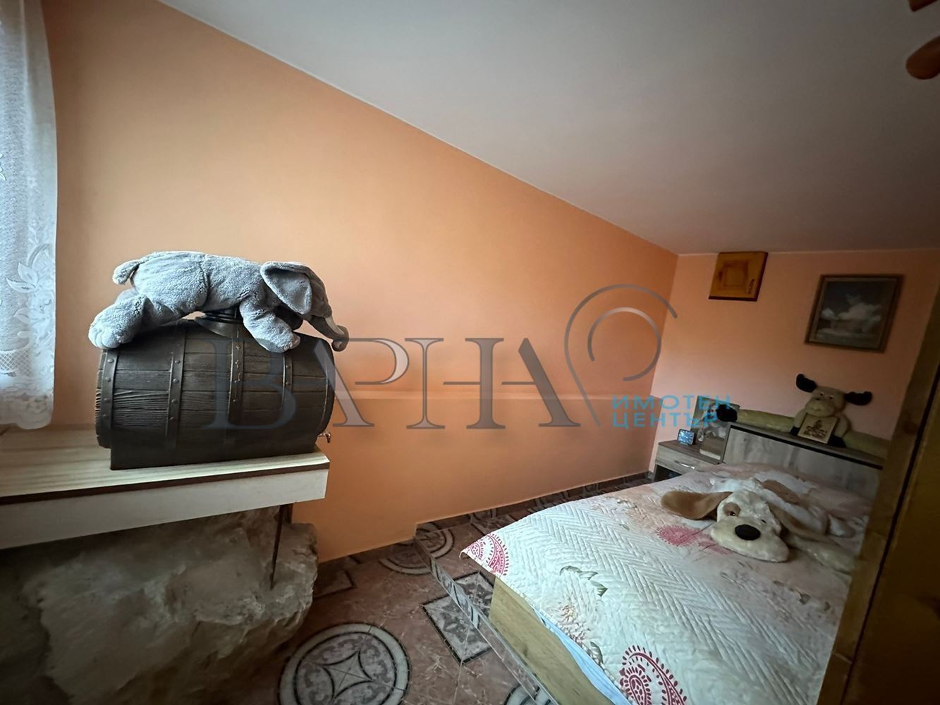 Къща - Варна, м-т Траката-11