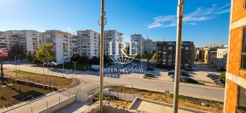 Двустаен Кайсиева градина с възможност за паркомясто-11