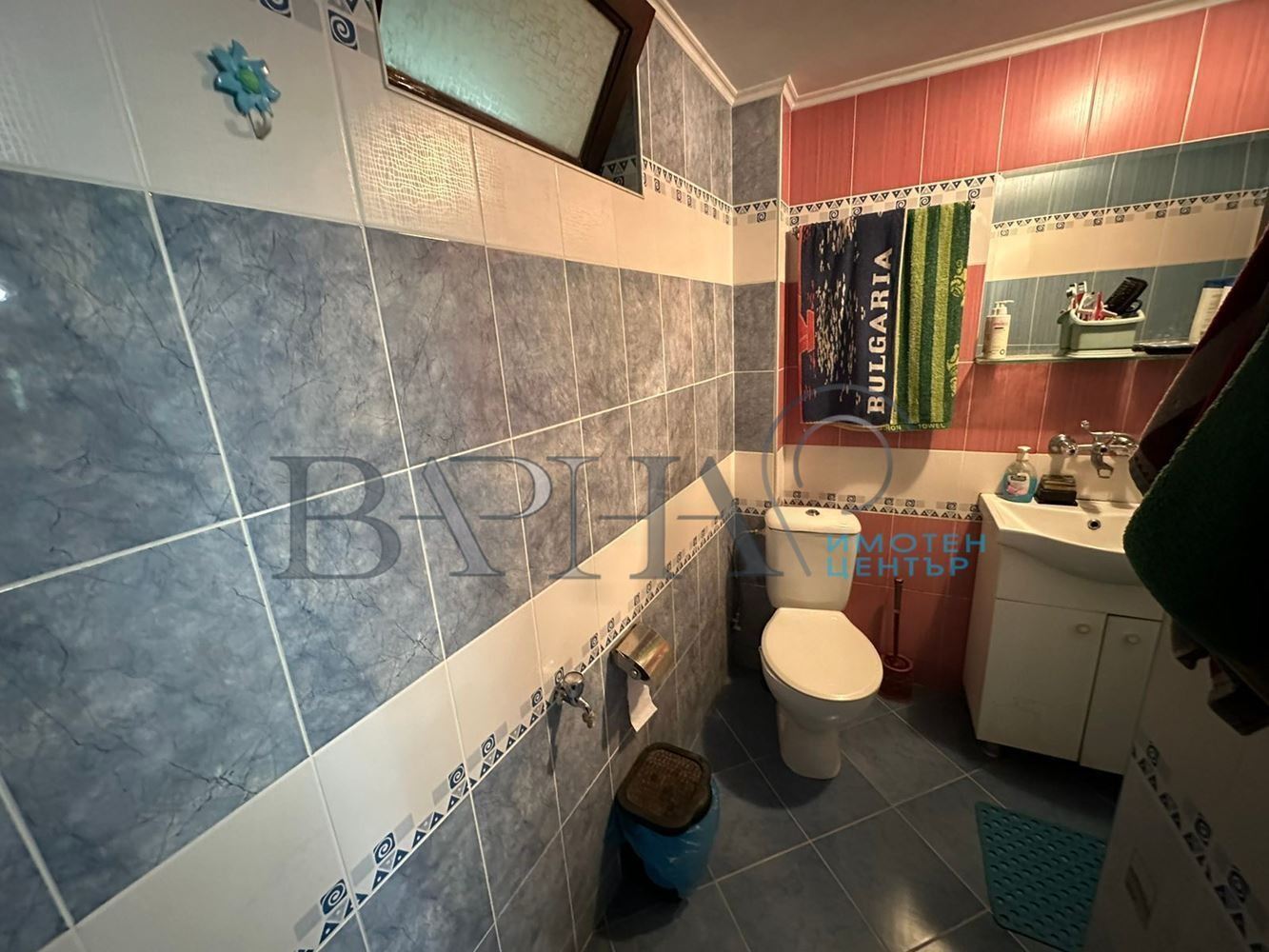 Къща - Варна, м-т Траката-12