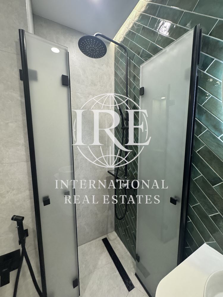 Ексклузивно от International Real Estates (IRE): Дизайнерски пентхаус в сграда от висок клас-20