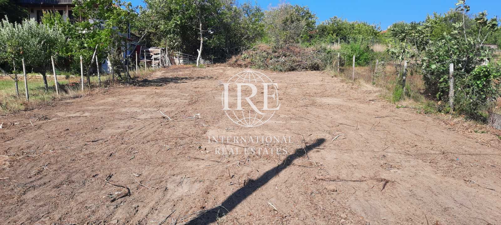 Ексклузивно от International Real Estates (IRE): Парцел с панорамна морска гледка в кв