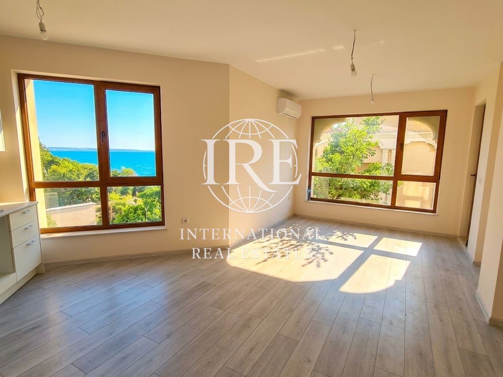 Apartament cu două dormitoare și vedere la mare Alen MAK KAbakum