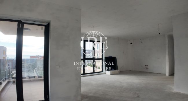 Четиристаен апартамент - 0