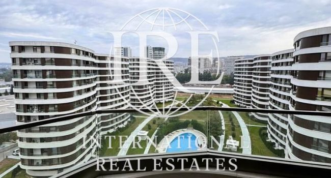 International Real Estates (IRE) Предлага Двустаен Апартамент в Луксозен Комплекс - 0