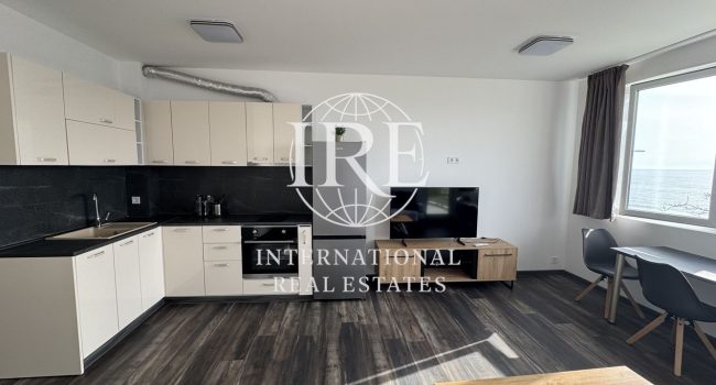 Двустаен апартамент на първа линия в нова сграда КАБАКУМ под наем възможност за паркомясто - 0