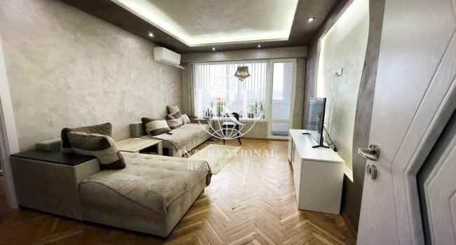 4-стаен - Варна, Цветен - 0